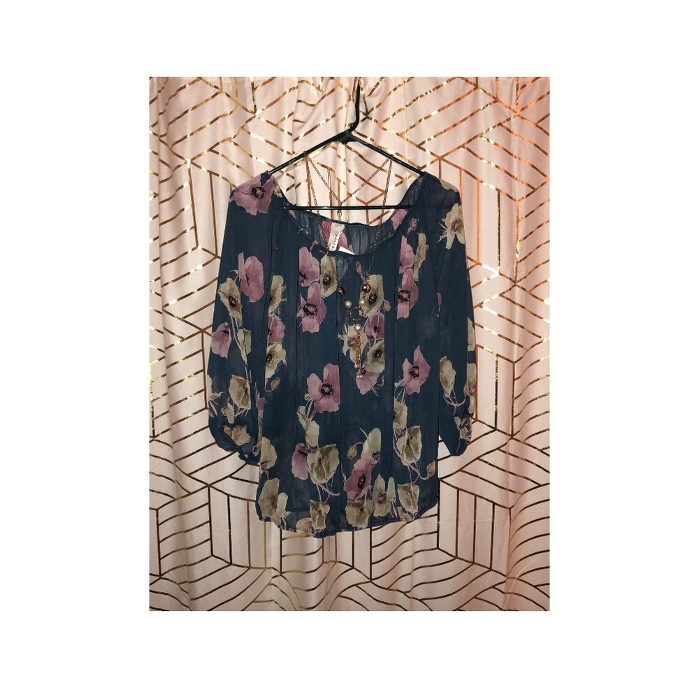 Plus Size Floral Blouse